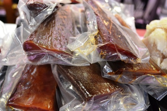 Delicioso solomillo de atún del mercado de Almería