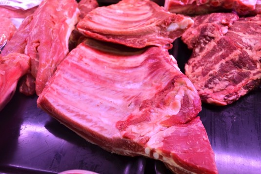 Irresistibles costillas de cerdo del mercado de Almería